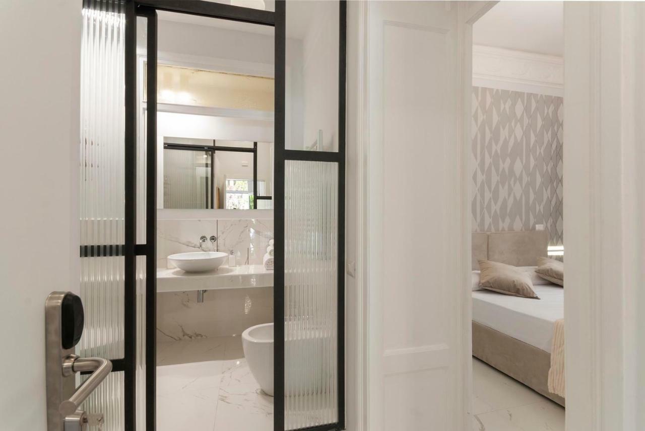 Bea Suites Luxury Rooms Rom Exterior foto